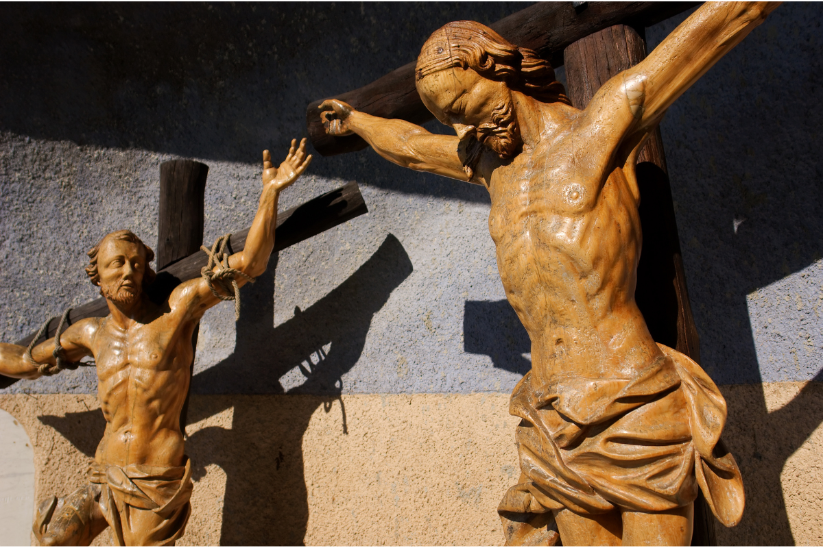 An image of the crucifixion of Jesus.